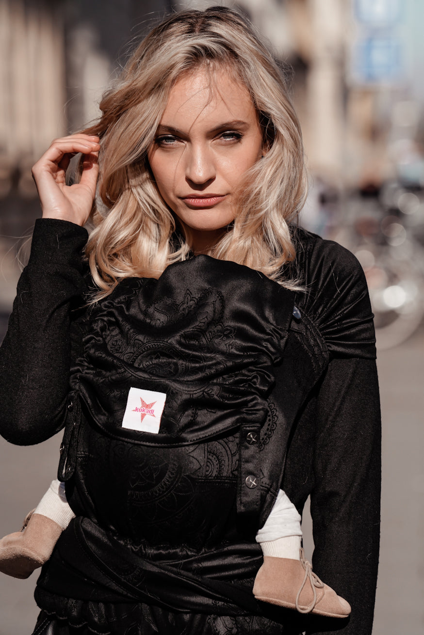 Babytrage TaiTai Mandala Black Beauty